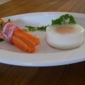 Disco di uovo con contorno di carote
