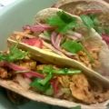 Tacos di pesce con salsa