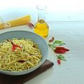 Spaghetti aglio, olio e peperoncino 7