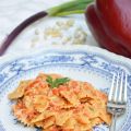 FARFALLE AL PESTO DI PEPERONI