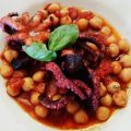 Zuppetta di Ceci con Polipetti affogati