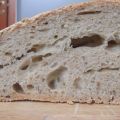 Pane con farina di farro e finocchietti.