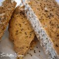 Focaccia con farina integrale erbe aromatiche e[...]