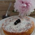 Torta al cocco con amarene sciroppate