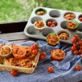 Muffin mediterranei con provola e pomodorini