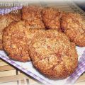 Biscotti con muesli, cacao e cocco / Biscuiti[...]