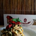 DI PESTO E DI VIAGGI - Chitarrone pasta di[...]