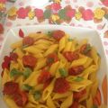 penne zafferano e pomodorini confit