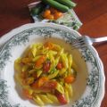 Pennette con pomodorini e zucchine allo[...]
