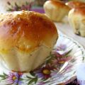 Briochette alla frutta secca