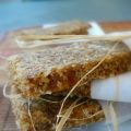 Barrette crudiste al cocco e fichi secchi
