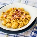 Orecchiette indecise al pesto di olive e[...]
