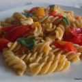 FUSILLI INTEGRALI E VOGLIA D'ESTATE