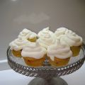 Muffin ai lamponi e ribes con frosting al[...]