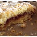 Torta sbriciolata agli amaretti con marmellata[...]