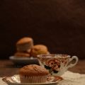 Muffin al farro con zucca, amaretti e cioccolato