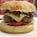 MAURO'S HAMBURGER