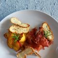 Pesche nettarine al rosmarino e prosciutto di[...]
