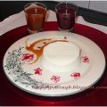 Panna cotta con salsa caramello o frutti di[...]