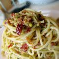 Spaghetti al pesto di pistacchi e pomodori[...]