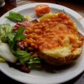 Jacket Potatoes (Baked Potatoes)