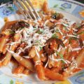 Minchiarieddhri d'orzo con crema di peperoni,[...]