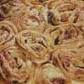 Centro tavola fiorito – La torta di rose