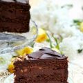 Torta al doppio cioccolato e nocciole