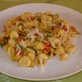 ORECCHIETTE CON PEPERONI E SALSICCIA