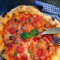 Pizza al piatto con autolisi, biga e tuorlo