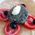 POLPETTE DI SPINACI, BROCCOLETTI E OLIVE CON[...]