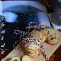 Biscotti al burro con scaglie di cioccolato per[...]