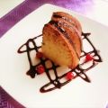 Ciambella di semolino con la glassa al cacao e[...]