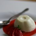 Panna cotta con salsa alle fragole (senza[...]