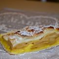 Sfogliata di mela con crema allo zafferano