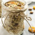 Granola con albicocche secche e datteri -[...]