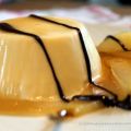Pannacotta con pere caramellate