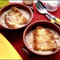 Zuppa di cipolle con crema di gorgonzola