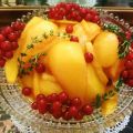Macedonia di frutta con pere, ribes e miele /[...]