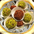 Tartufini al cioccolato, fichi secchi e nocciole