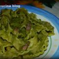 Reginette con crema di porri e pancetta[...]