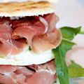 La Ricetta Originale della Piadina Romagnola e[...]