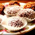 TARTUFI DI CIOCCOLATO E LATTE DI COCCO
