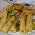 Tortiglioni con crema di zucchine e speck