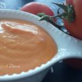 Dona Sauce with Red Fresh Tomato and hot pepper[...]