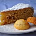 Torta con nocciole e amaretti