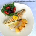 Filetto di branzino alla griglia con patate al[...]