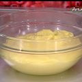 Cannoli di sfoglia farciti alla crema