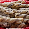 Torcetti Di Sfoglia E Frolla