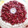 TORTA CON FRAGOLINE E CREMA